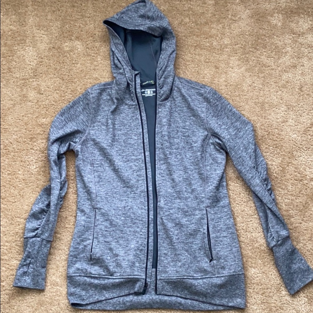 Brooks women’s running hoodie size L